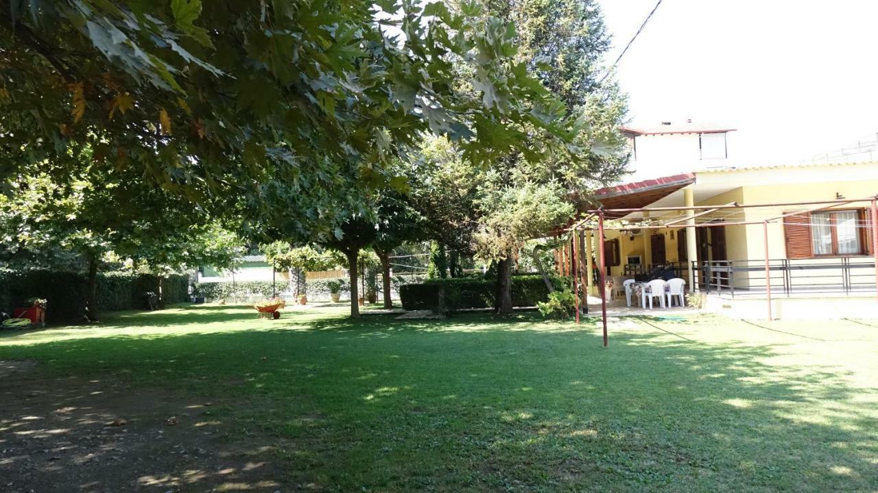 Garden Beach House Paralia Panteleimonos Exterior photo